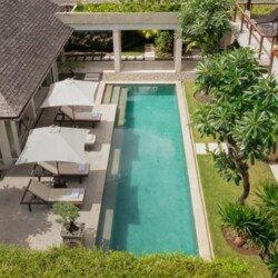 Villa Tenang