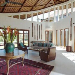 Villa Umah Daun