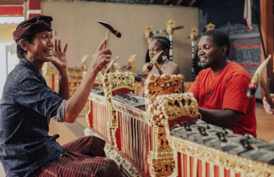 Why You Should Take a Traditional Balinese Art Class