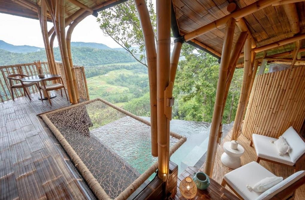 bali treehouse